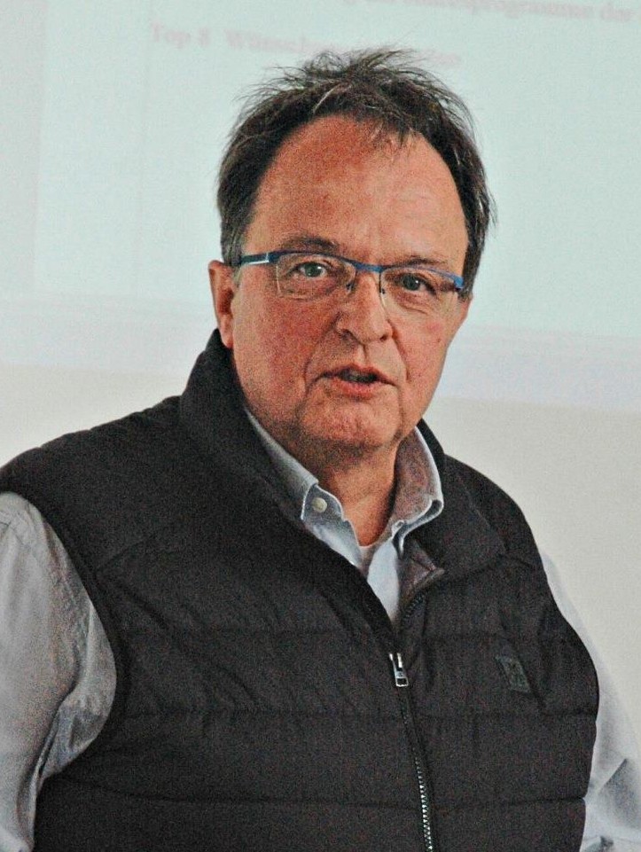 Vorsitzender  Bezirk